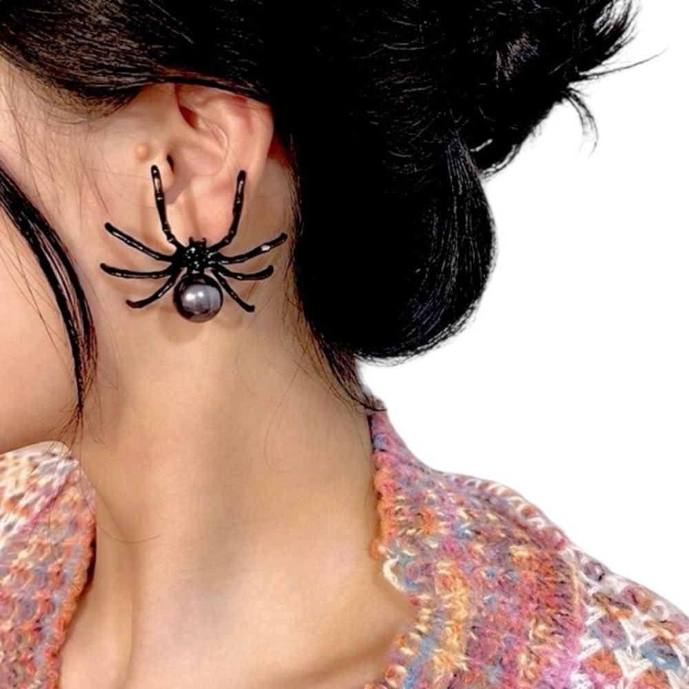 NEW Elegant Halloween Theme Black Pearl Spider Earrings, OVERSIZED